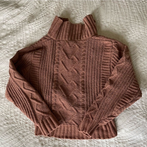 Sincerely Jules Cable Knit Collared Crop Sweater Size S - Picture 5 of 5